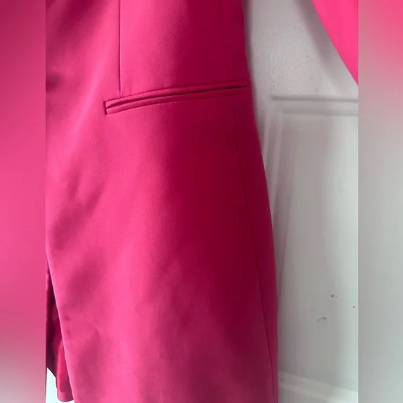 Calvin Klein One-Button Long Topper